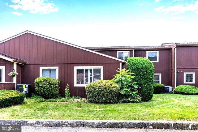 834 LEE LN, Enola, PA 17025