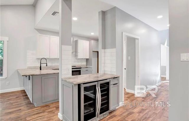632 Ridgewood Drive, Daphne, AL 36526