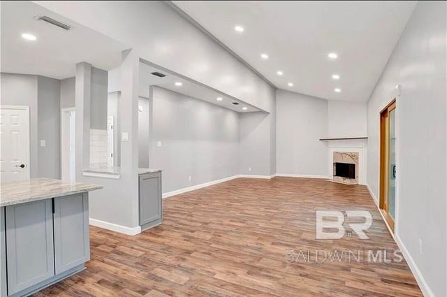 632 Ridgewood Drive, Daphne, AL 36526