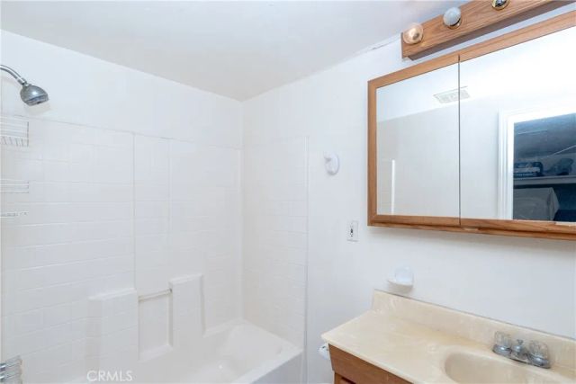 24066 Prado, Colton, CA 92324