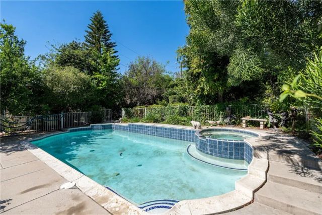 24066 Prado, Colton, CA 92324