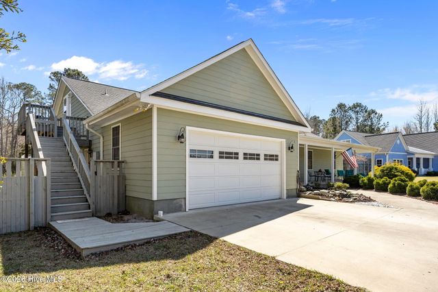 641 Edgewood Avenue, Newport, NC 28570