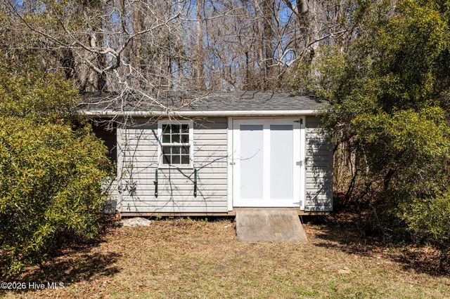 641 Edgewood Avenue, Newport, NC 28570