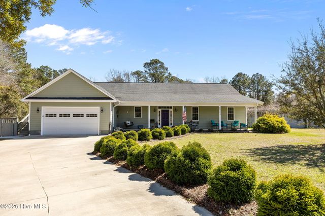 641 Edgewood Avenue, Newport, NC 28570