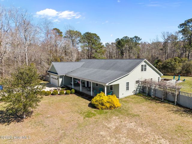 641 Edgewood Avenue, Newport, NC 28570