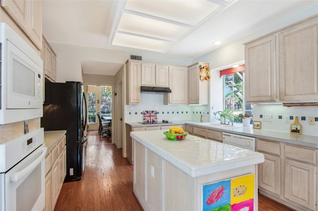 14115 Heatherhill Place, Houston, TX 77077