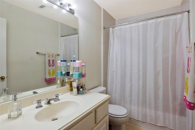 14115 Heatherhill Place, Houston, TX 77077