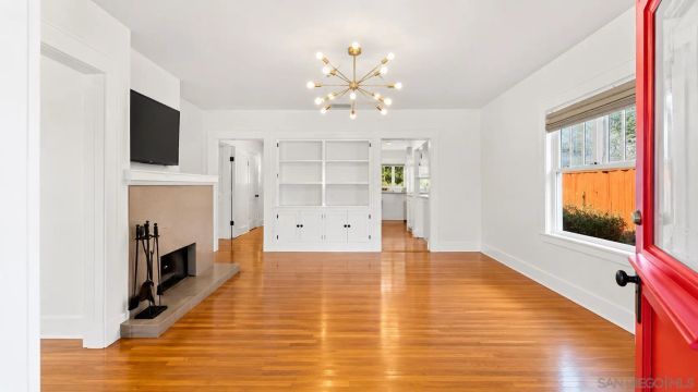 4726 Bancroft St, San Diego, CA 92116