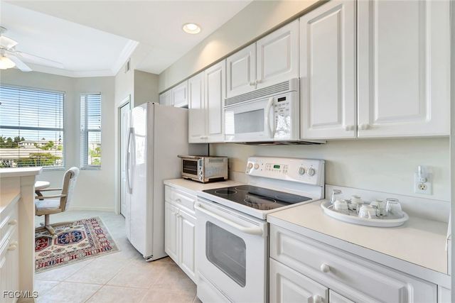 16595 Lake Circle DR 233, Fort Myers, FL 33908