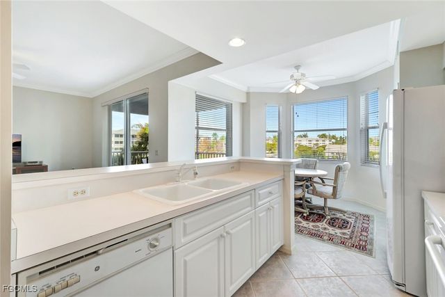 16595 Lake Circle DR 233, Fort Myers, FL 33908