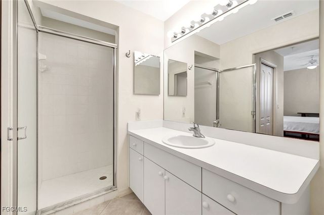 16595 Lake Circle DR 233, Fort Myers, FL 33908