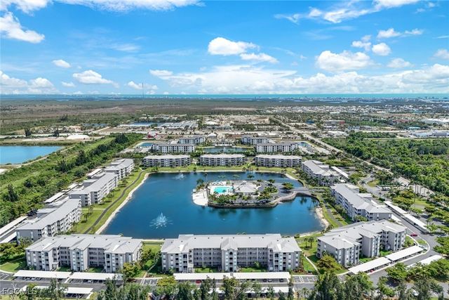 16595 Lake Circle DR 233, Fort Myers, FL 33908