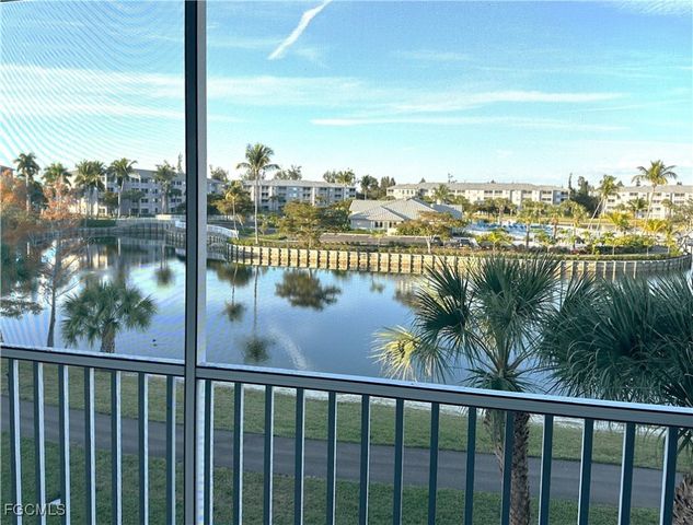 16595 Lake Circle DR 233, Fort Myers, FL 33908