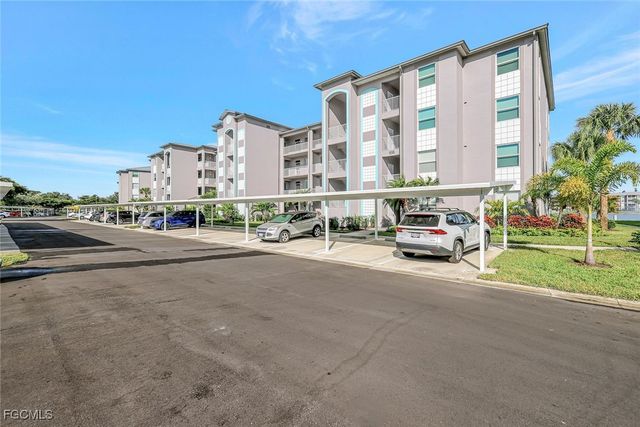 16595 Lake Circle DR 233, Fort Myers, FL 33908