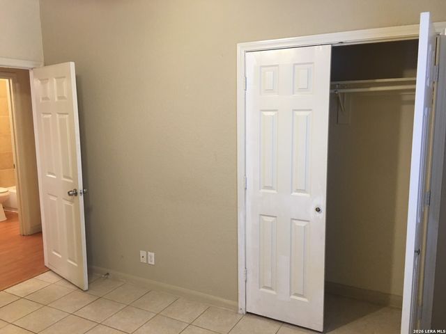 10911 Baltic Dr Unit 202, San Antonio, TX 78213