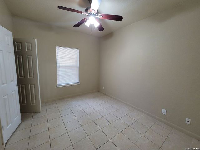 10911 Baltic Dr Unit 202, San Antonio, TX 78213