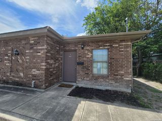 10911 Baltic Dr Unit 202, San Antonio, TX 78213