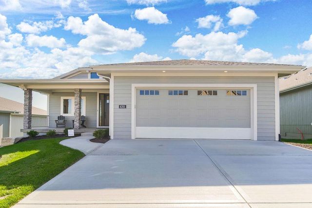 12542 S Hedge Court, Olathe, KS 66061