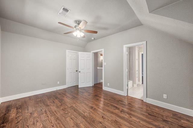 901 Pioneer Circle W, Argyle, TX 76226
