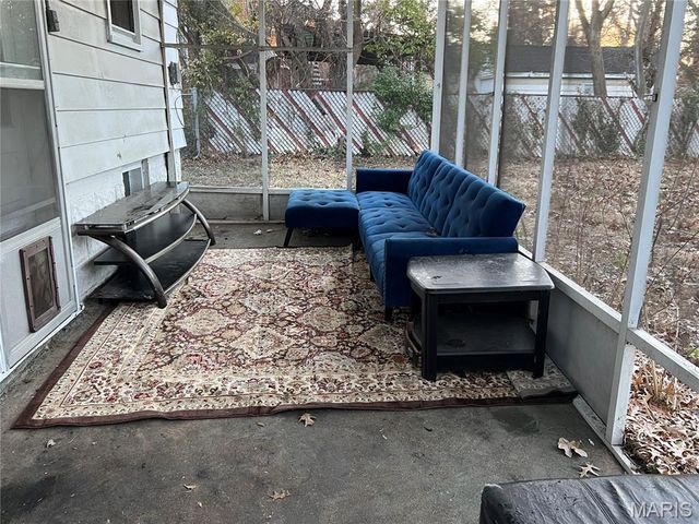 3721 Melba Place, St Louis, MO 63121