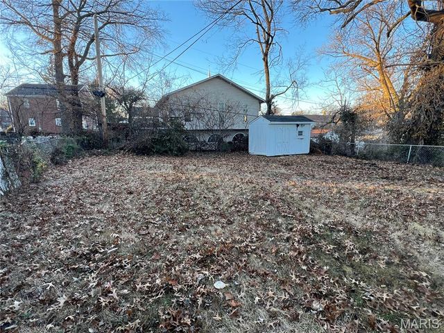 3721 Melba Place, St Louis, MO 63121