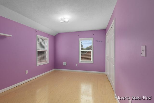 104 Colrain Street, Grand Rapids, MI 49548