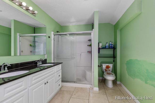 104 Colrain Street, Grand Rapids, MI 49548