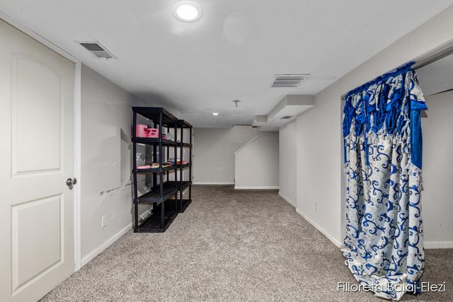 104 Colrain Street, Grand Rapids, MI 49548