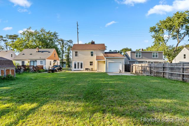 104 Colrain Street, Grand Rapids, MI 49548