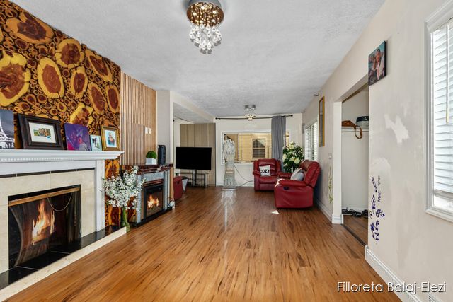 104 Colrain Street, Grand Rapids, MI 49548