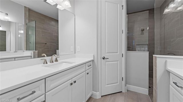 4568 SkySail DR, Naples, FL 34120