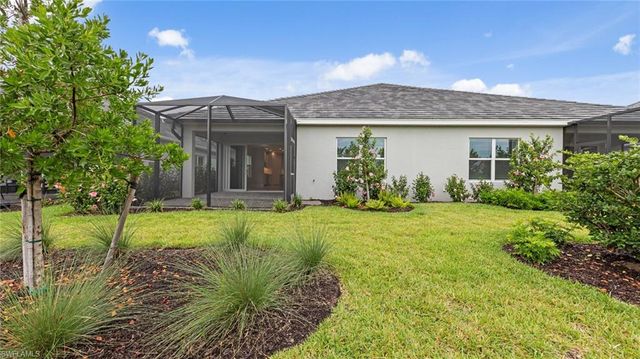 4568 SkySail DR, Naples, FL 34120