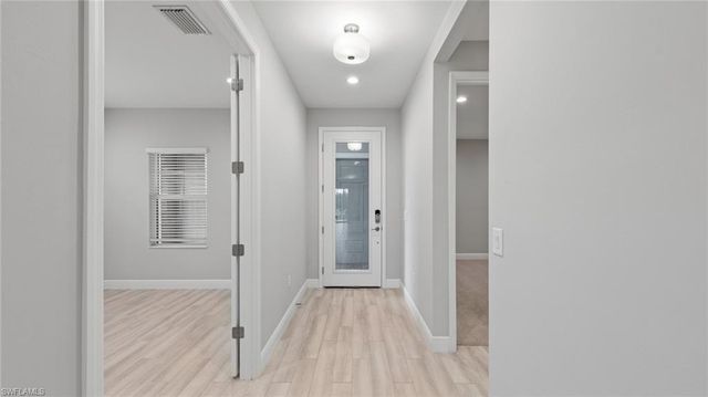 4568 SkySail DR, Naples, FL 34120