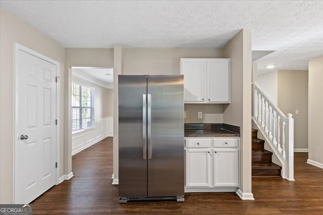 221 Millstone Drive, Hampton, GA 30228