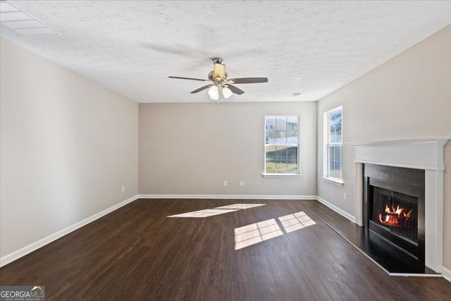 221 Millstone Drive, Hampton, GA 30228