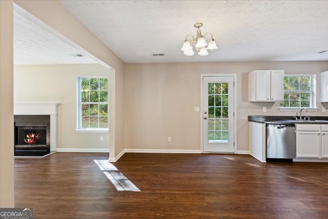 221 Millstone Drive, Hampton, GA 30228