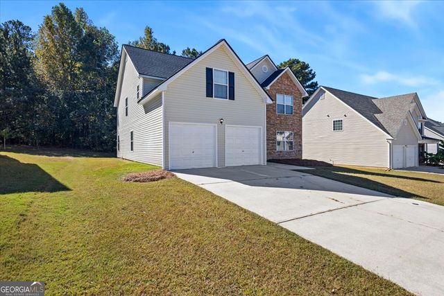 221 Millstone Drive, Hampton, GA 30228