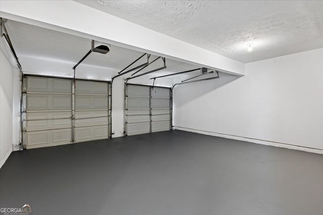 221 Millstone Drive, Hampton, GA 30228