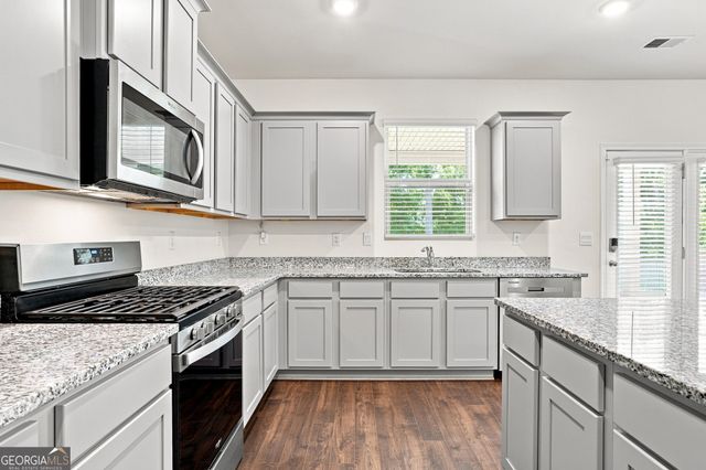 5400 Andrew Lane, Lithonia, GA 30038