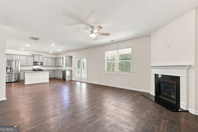 5400 Andrew Lane, Lithonia, GA 30038