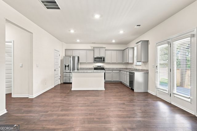 5400 Andrew Lane, Lithonia, GA 30038