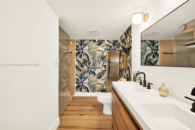 1915 Brickell Ave C1101, Miami, FL 33129