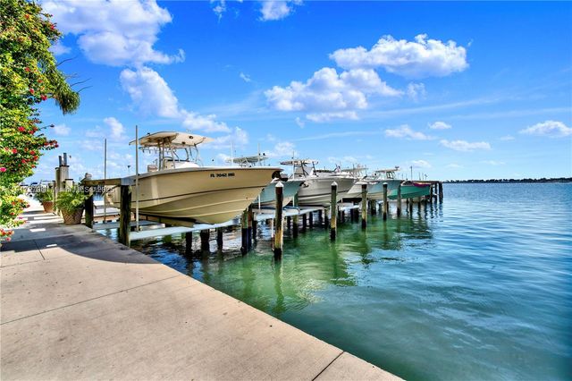 1915 Brickell Ave C1101, Miami, FL 33129