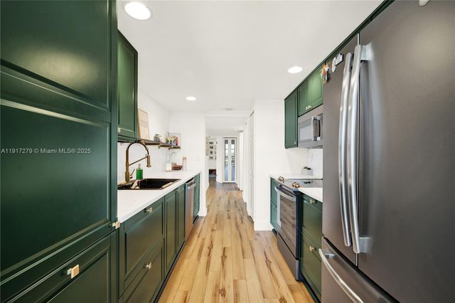 1915 Brickell Ave C1101, Miami, FL 33129