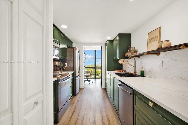 1915 Brickell Ave C1101, Miami, FL 33129