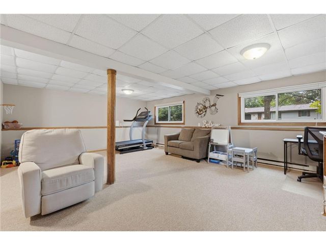 1407 Meadowlark Lane, New Richmond, WI 54017