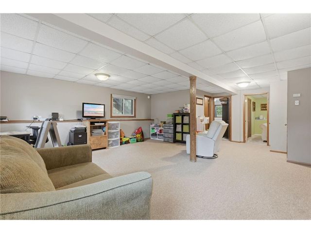 1407 Meadowlark Lane, New Richmond, WI 54017