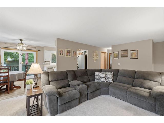 1407 Meadowlark Lane, New Richmond, WI 54017