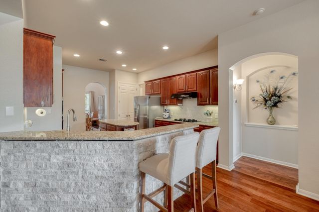 3104 Luminoso LN E, Round Rock, TX 78681