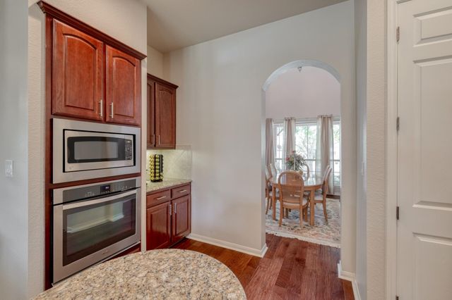 3104 Luminoso LN E, Round Rock, TX 78681